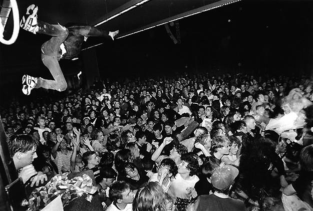 Packed 90s inspired rock crowd